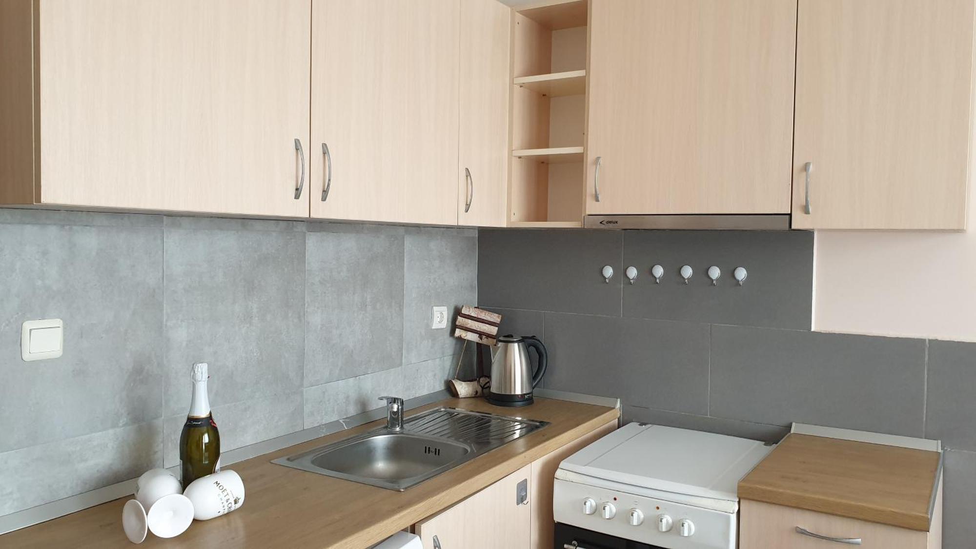 וארנה Paralax Hotel מראה חיצוני תמונה