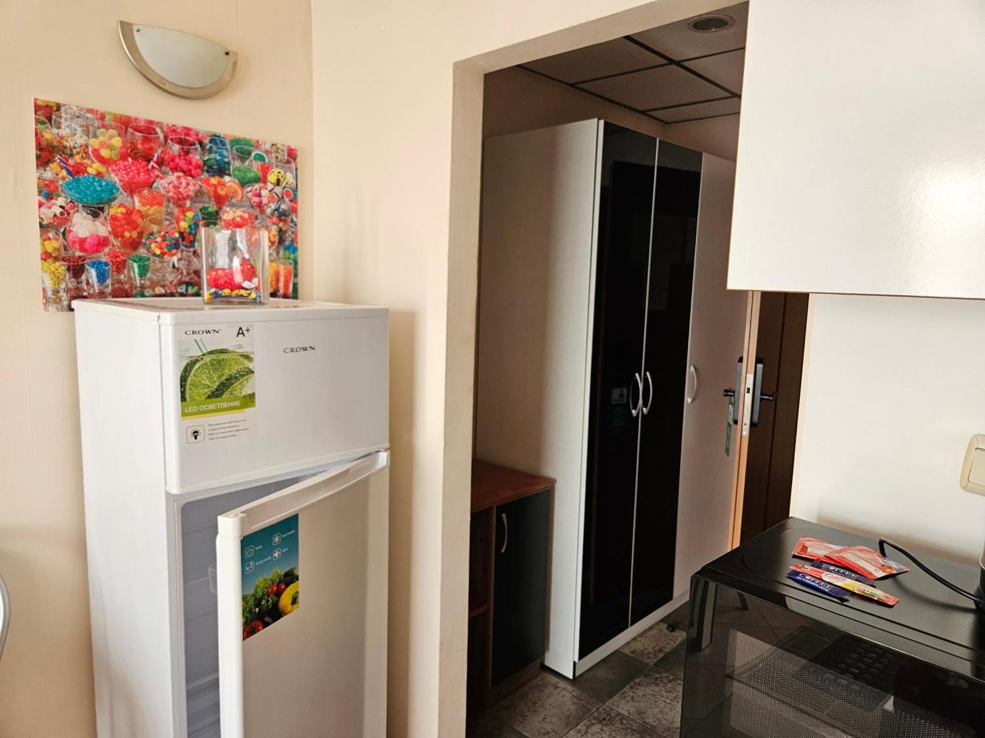 וארנה Paralax Hotel מראה חיצוני תמונה
