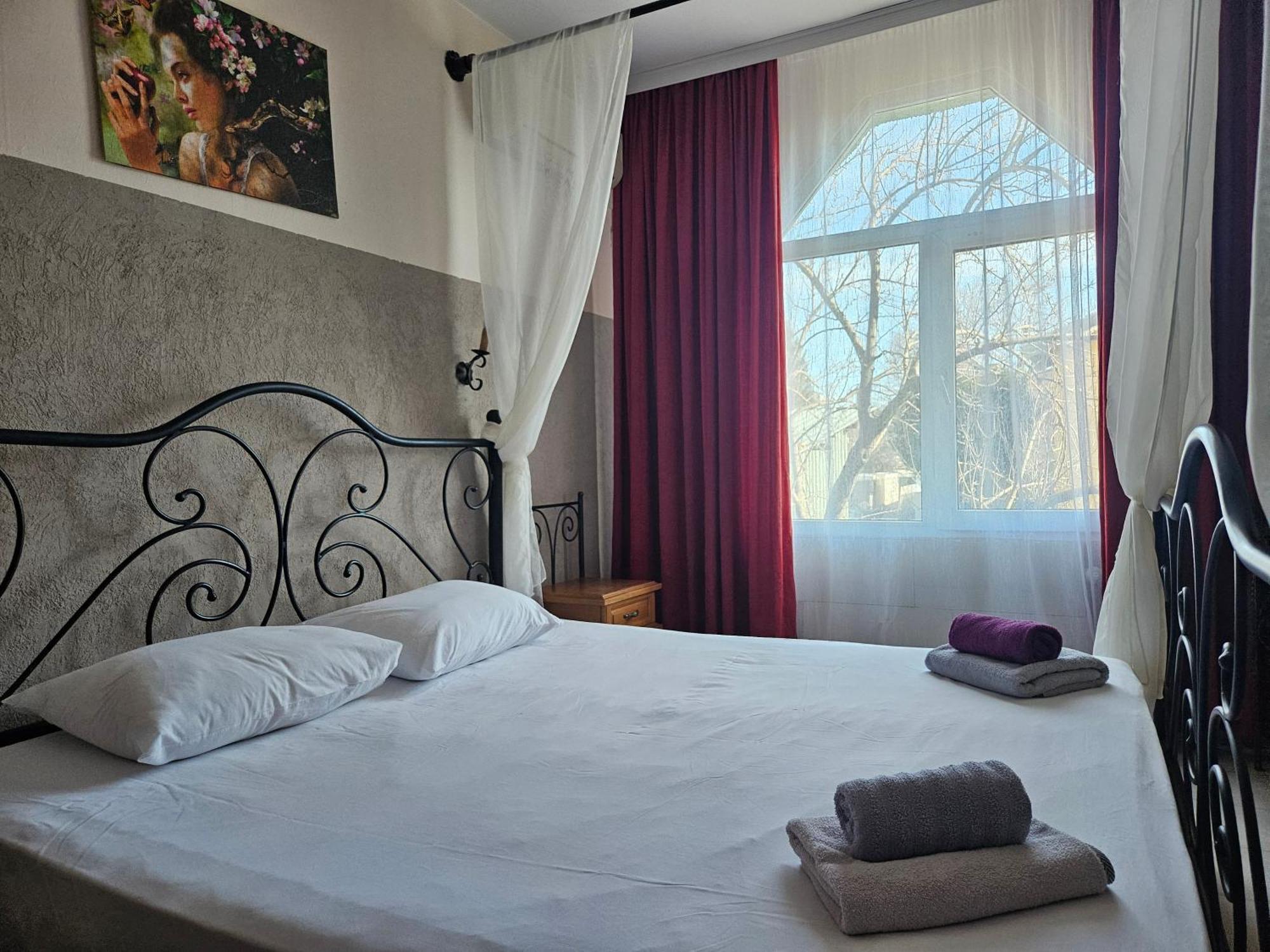 וארנה Paralax Hotel מראה חיצוני תמונה